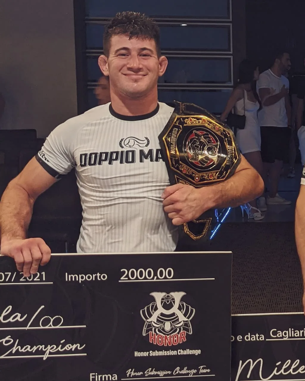 Frank Rosenthal with the Honor Submission Only championship belt